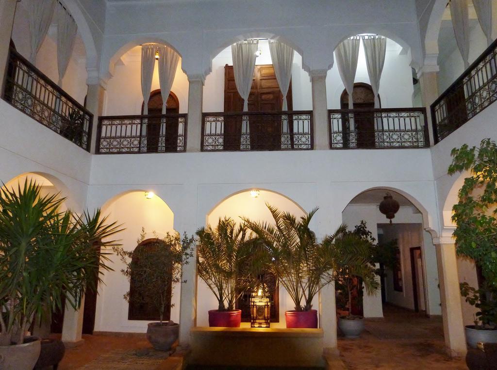 ホテル Riad Mandalay マラケシュ エクステリア 写真